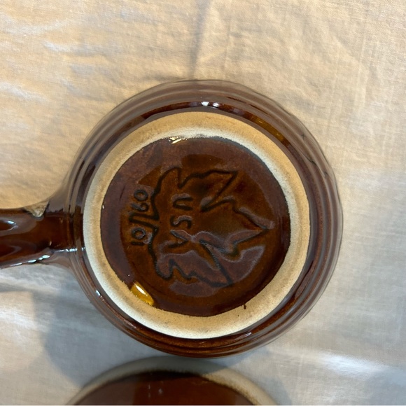3 Monmouth Maple Leaf USA Brown Pottery Drip Glaze Handled Soup Bowls 0901 - Picture 5 of 7